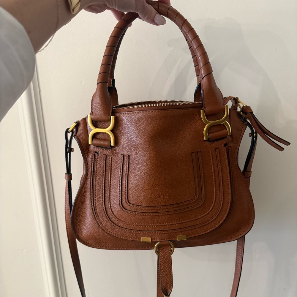 Chloé Marcie Medium Satchel with Gold Hardware - Picture 3 of 8